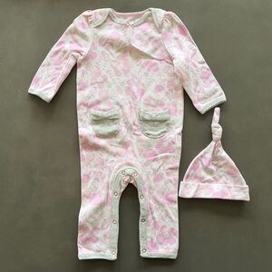 NWOT Cloud Island Baby Girls Floral Romper & Hat 0-3 M Pink Long Sleeve Pockets